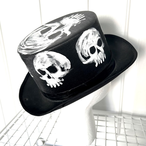 Hand Painted Skulls Hat - Picture 1 of 6